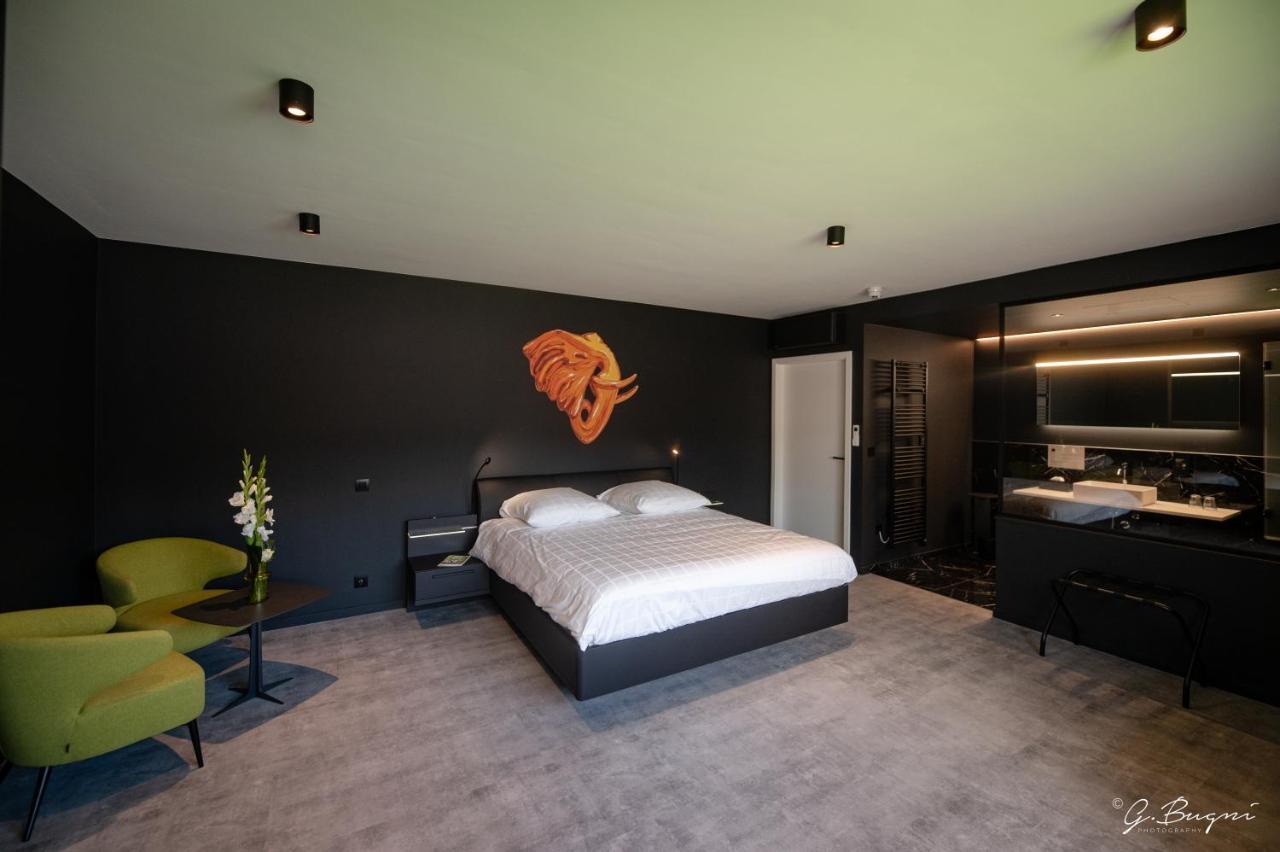 Les Thermes De By La Cour De La Reine Hotel, & Acces Gratuit Au Centre Thermal Hotel