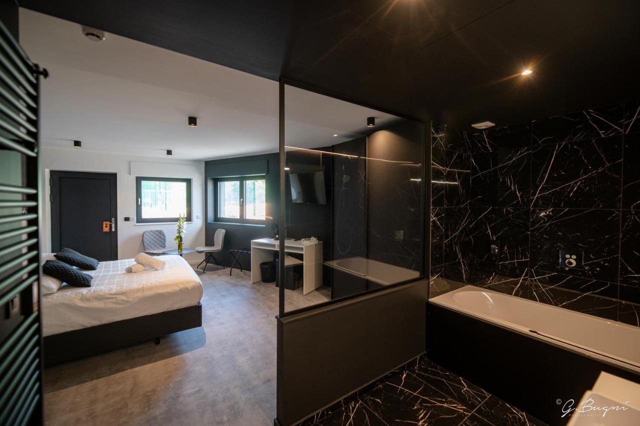Les Thermes De By La Cour De La Reine Hotel, & Acces Gratuit Au Centre Thermal Hotel